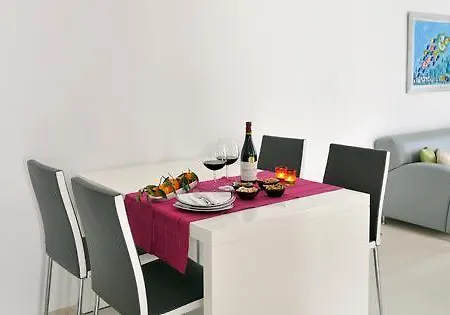 Satsuma Suites Αλικαρνασσός